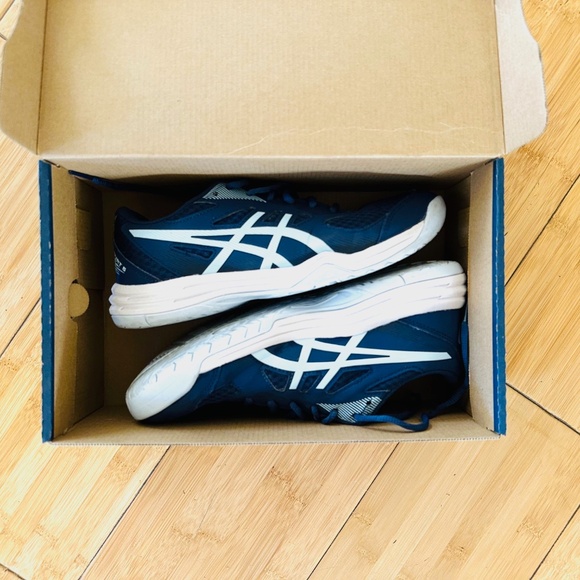 ASICS Women's Upcourt 5 Volleyball Shoes - Picture 7 of 10